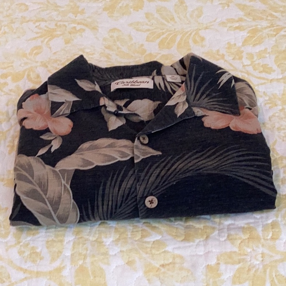 Callahan Men's Floral Hawaiian Shirt - Black and Gold